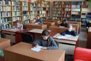 	3750 — uczestnicy eliminacji podczas pisania testu	