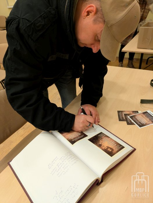 Biblioteka Gorlice, Anton Ludwig Friedrich August von Mackensen Autor wpisuję się do pamiatkowej księgi