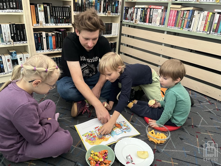 Biblioteka Gorlice, Tata też czyta Wspólne rozmowy o książce