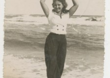 Powiększ zdjęcie Helena Świrad z d. Baziuk mama Andrzeja