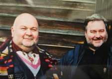 Powiększ zdjęcie Z Rudim Schuberthem, którego dziadkowie byli właścicielami Fabryki Kwasu Siarkowego tzw. „Siarczanki” w Gorlicach (obecnie Forest). Fot. Krzysztof Welman.